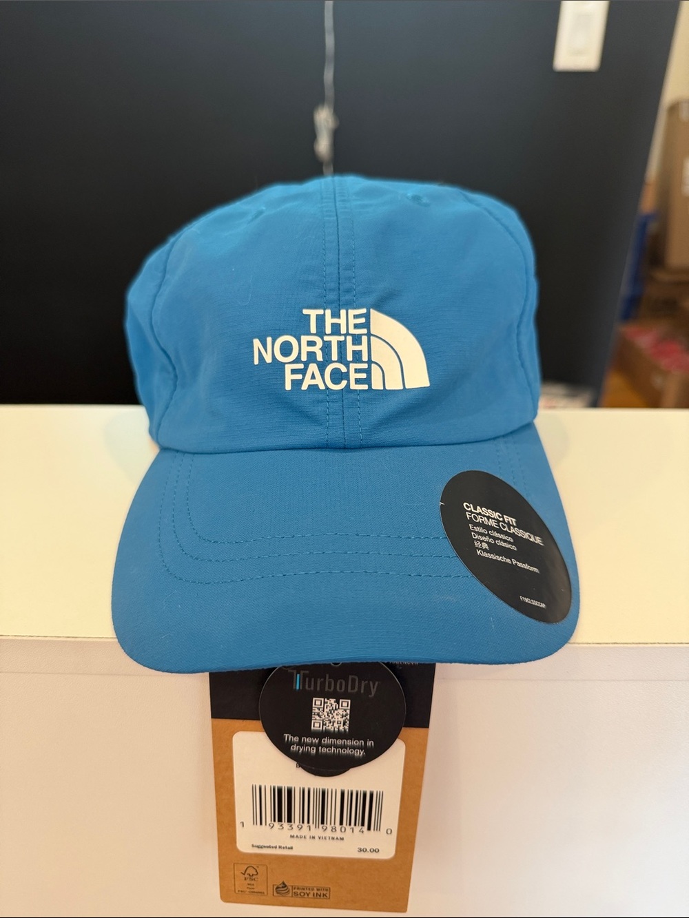 The North Face horizon hat
